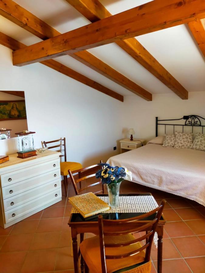 Casa Vacanze Nonno Aldo 미노리 외부 사진
